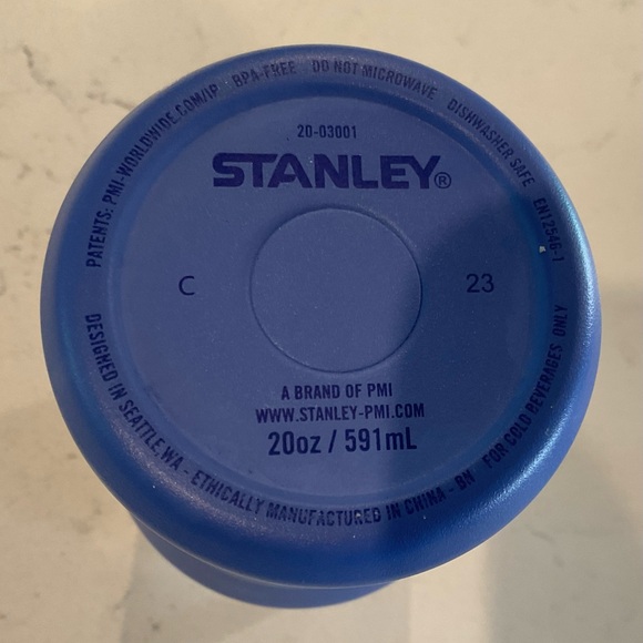 Stanley Blue Tumbler with Purple Lid *Couple light Flaws on side - Picture 3 of 7